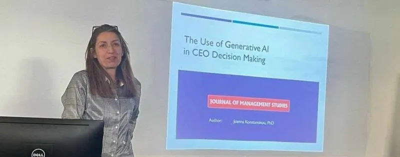 Presenting AI in CEO Decision Making at JMS